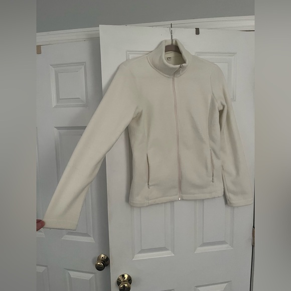Uniqlo Fleece Zip-Up Jacket - Picture 2 of 8
